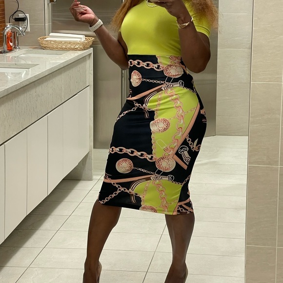 Dress - Picture 6 of 8